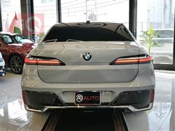 بي ام دبليو الفئة 7